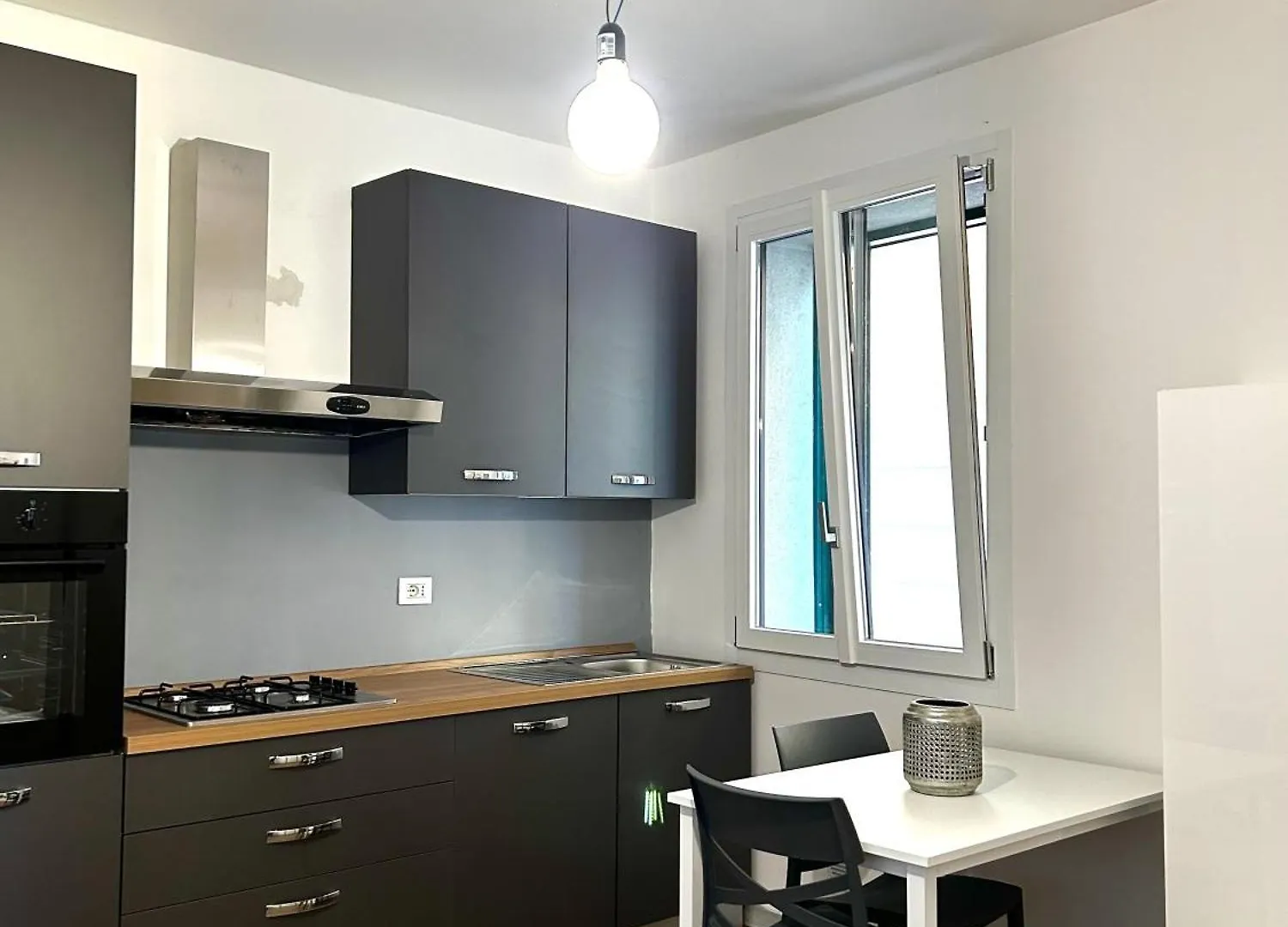 Cardahouse Apartment Cogliate 0*,  Italy
