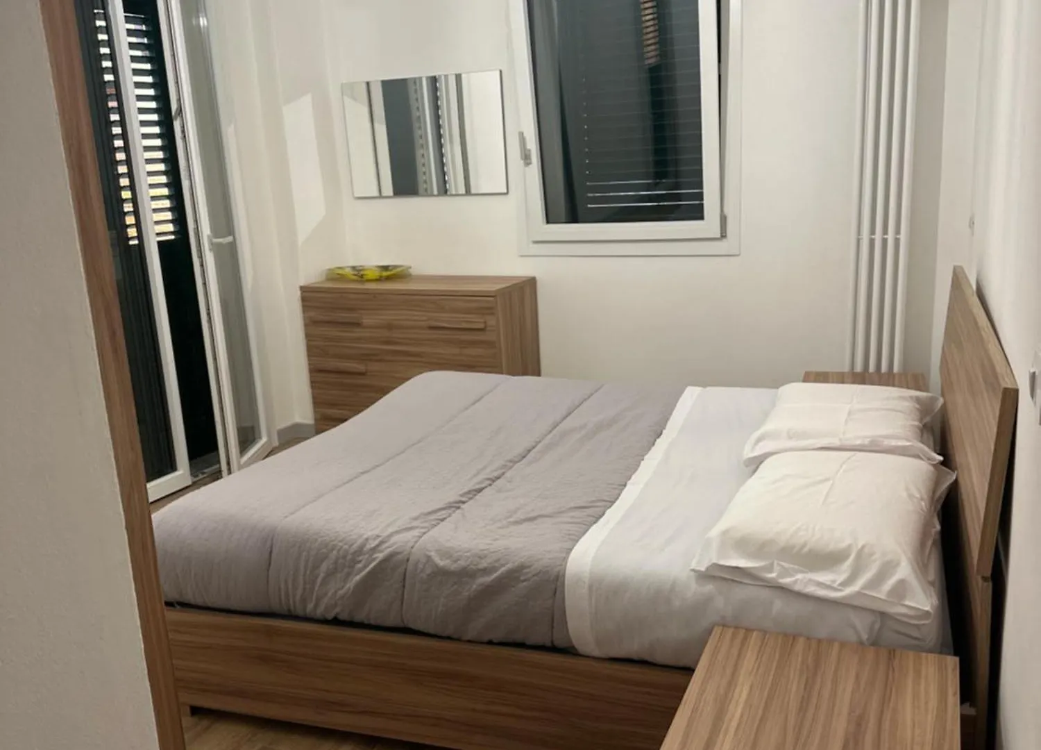 Cardahouse Apartment Cogliate Italy